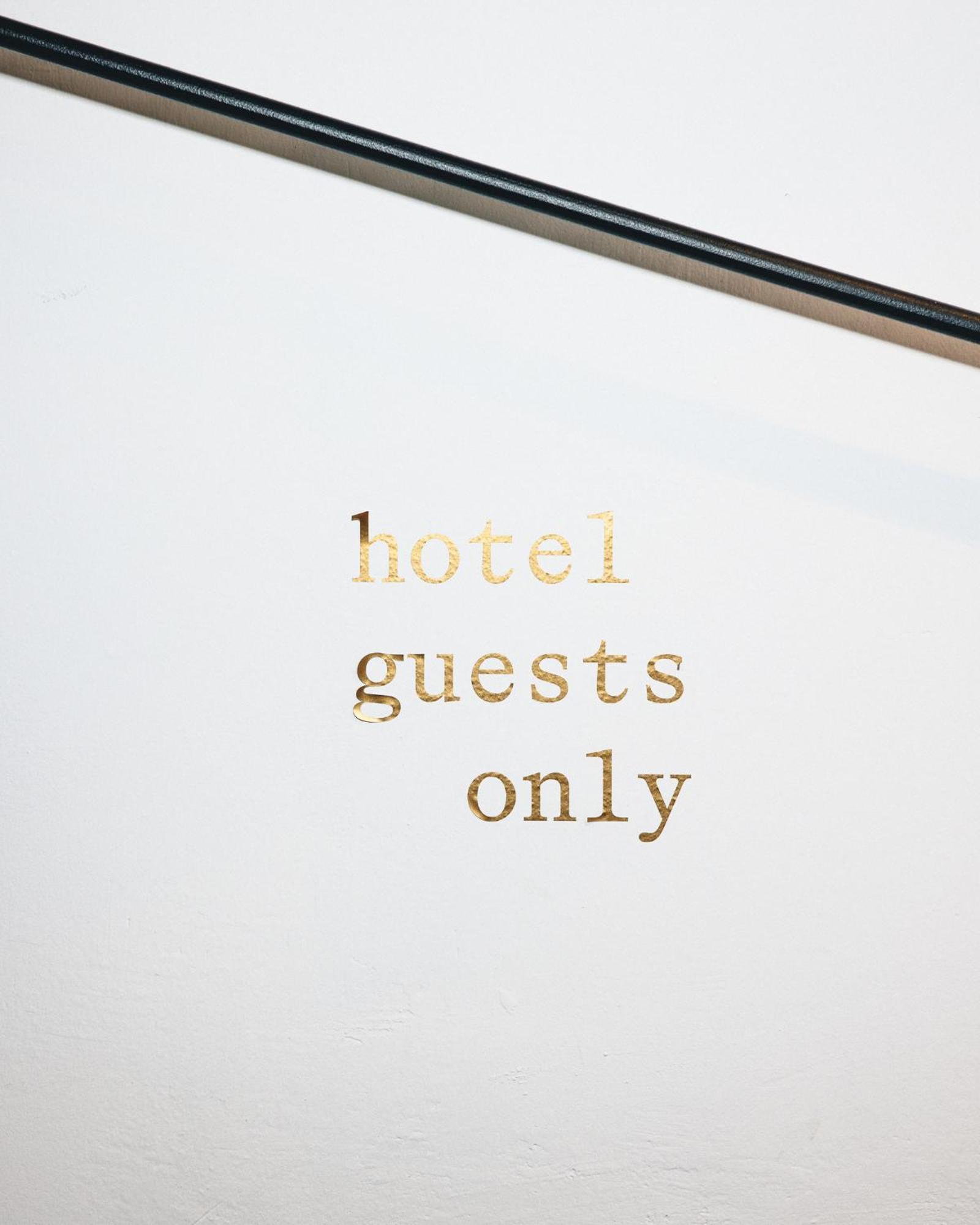 Kai 36 - Hotel Zwischen Fels Und Fluss Štýrský Hradec Exteriér fotografie Gold leaf used for printing